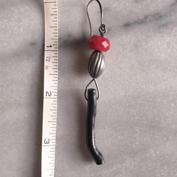 Maui Black Coral and Ruby Silver Dangle Earrings - Picture 5 of 7